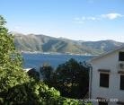 Családi apartmanok, Magán szállás a községben Krašići, Montenegró